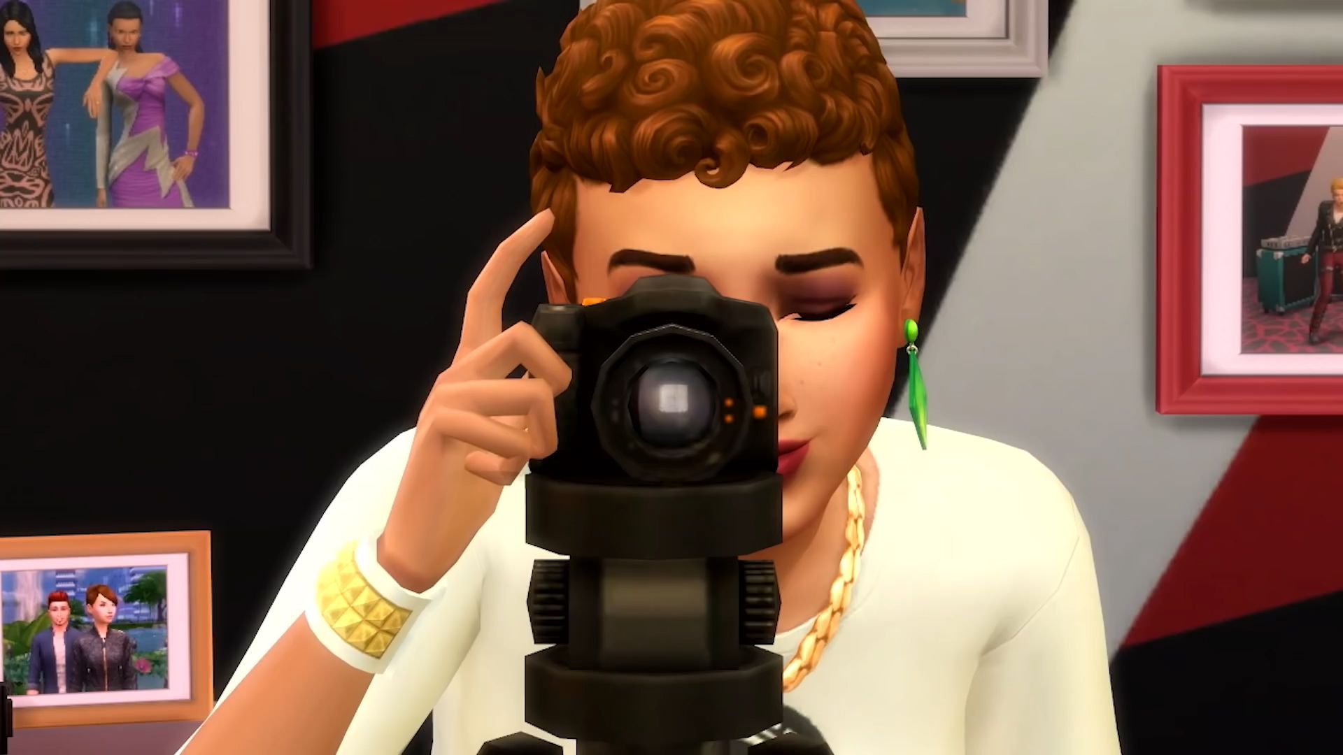 The Sims 4: Moschino Stuff, The Sims Wiki